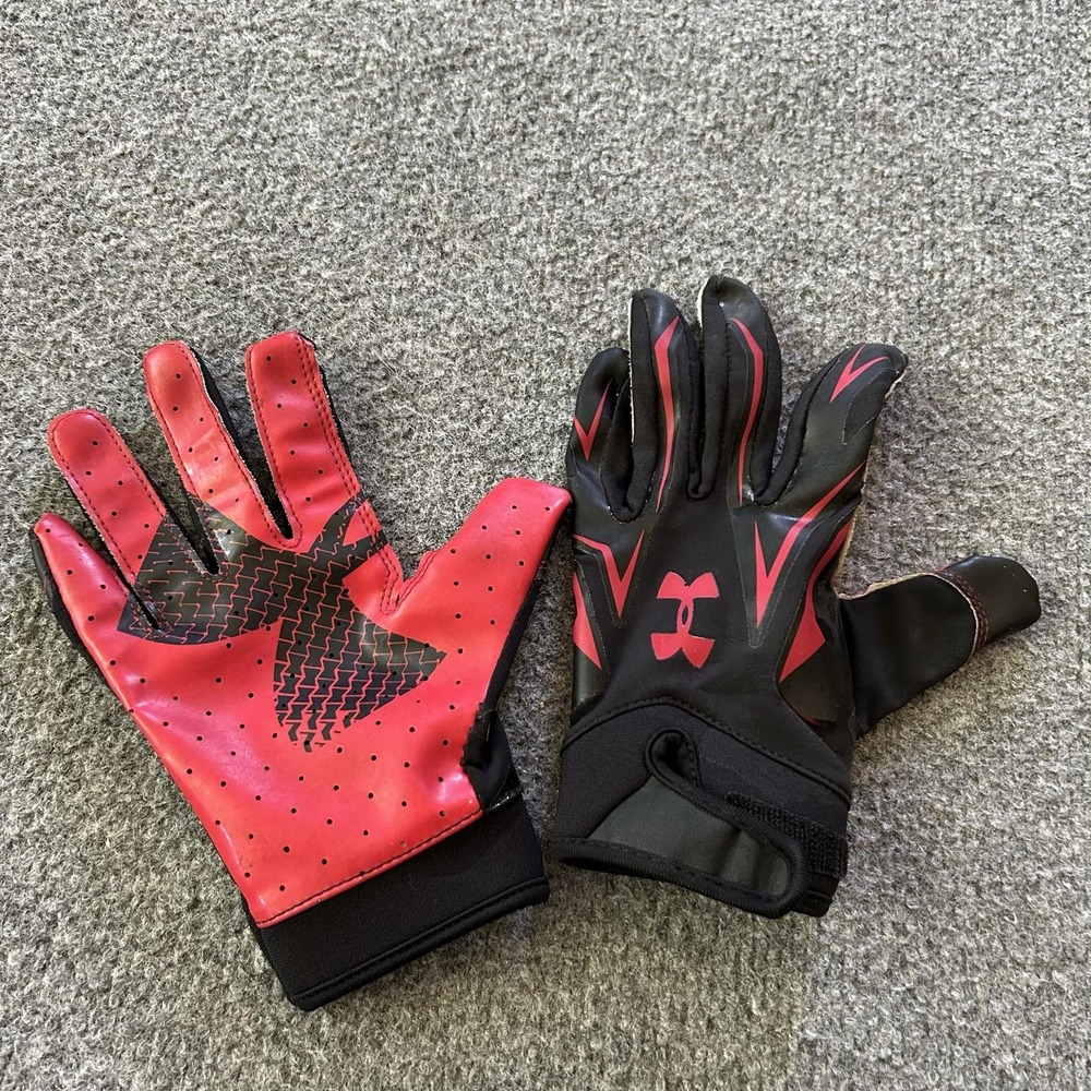 Under Armour Football Gloves Youth Boys Large Red Black Grip Pair Style 1248293